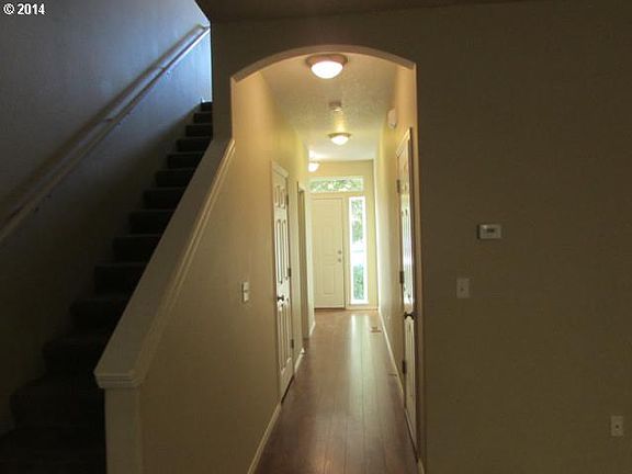 5th image of 20887 SW Skiver St