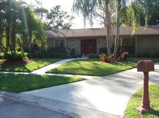 4305 Golf Crest Ct, Tampa, FL 33618