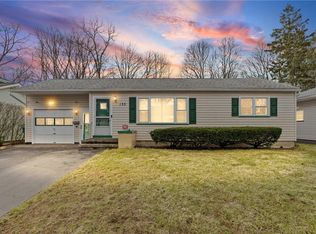 155 Burley Rd, Rochester, NY 14612