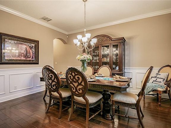 5th image of 19436 Whispering Brook Dr