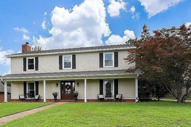 527 Stone River Rd