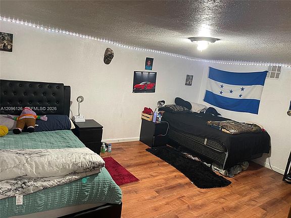 3rd image of 451 SE 8th St