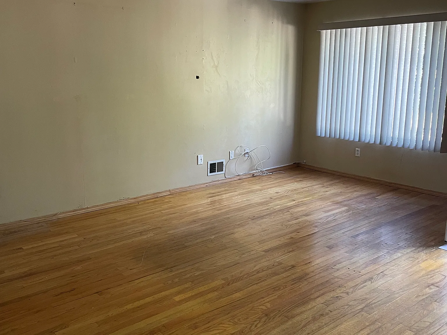 2 bed, 1.5 bath, 1000 sqft, $2,800 — Photo 4