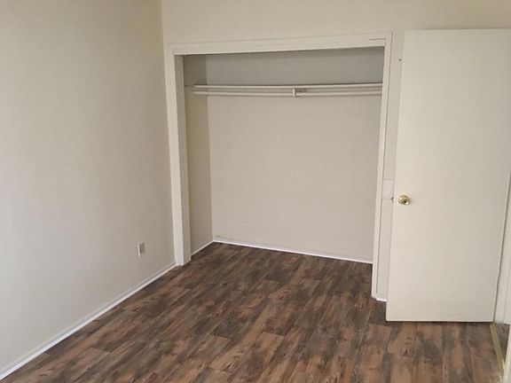 4th image of 6042 Fayette St APT 2