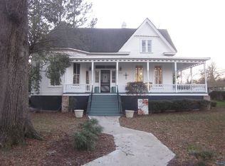 302 Church St, Winona, MS 38967
