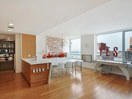 Rented by Corcoran | media 12