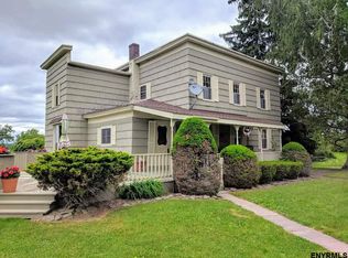 90 Carlisle Rd, Canajoharie, NY 13317