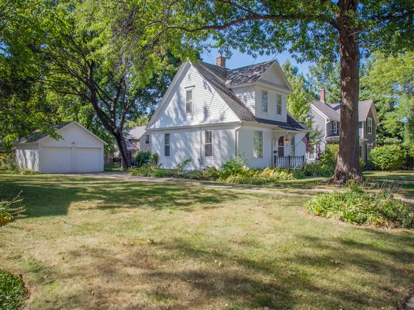 254 N Worth Ave, Elgin, IL 60123