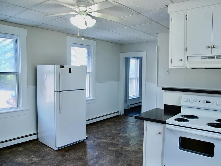 65 Centre St #1 — Photo 5