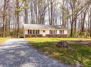 128 Clover Ln, Lancaster, VA 22503