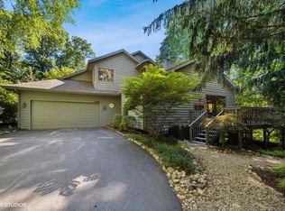 9887 Weko Dr, Bridgman, MI 49106