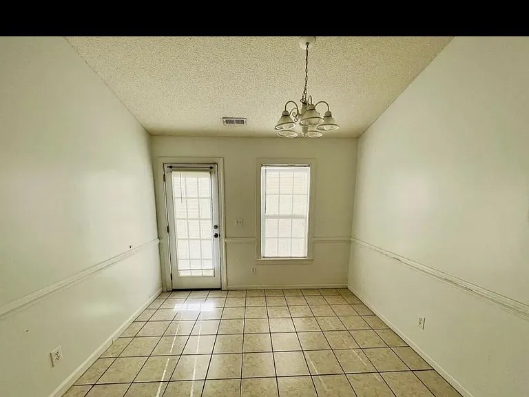 1128 Nicklaus Dr #A — Photo 8