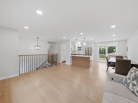 4th image of 507 S Princeton Ave