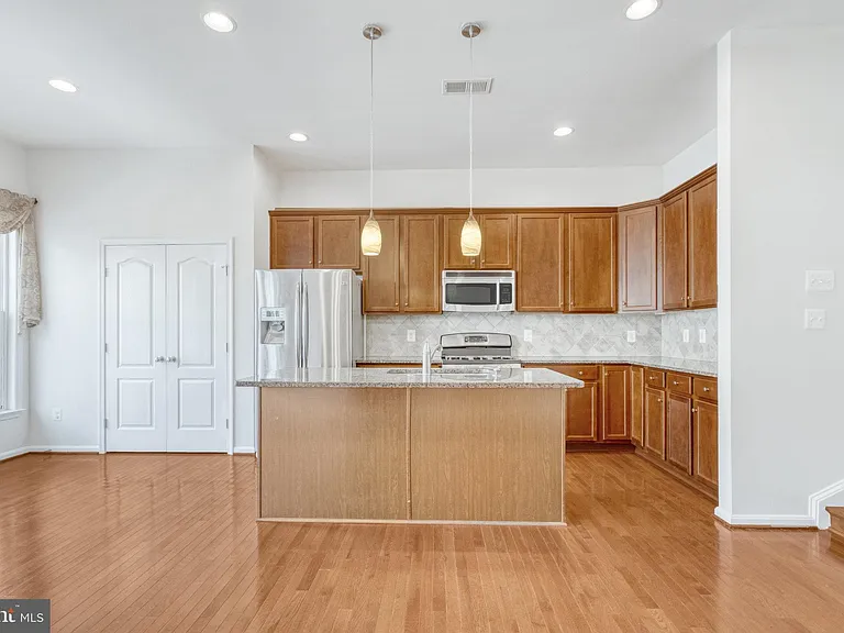 22653 Vienna Green Ter — Photo 15