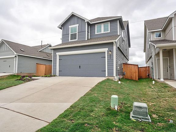 2nd image of 209 Majestic Cedar Dr
