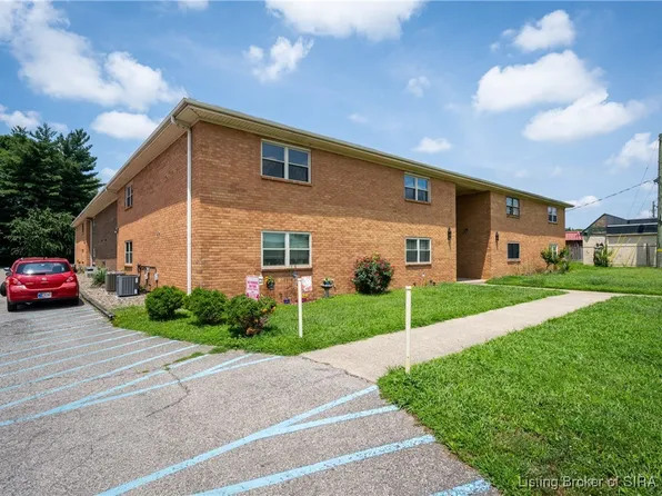 225 Ettels Lane #49, Clarksville, IN 47129