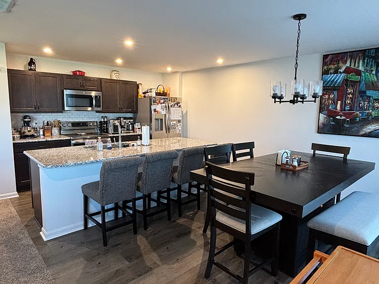 1298 Woodstone Way — Photo 5