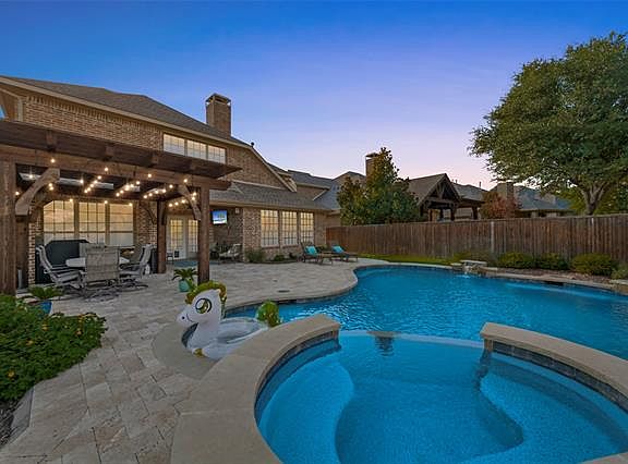 4th image of 3417 Beaver Creek Ln