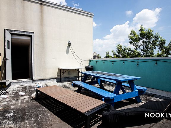 3rd image of 322 Bond St #4D