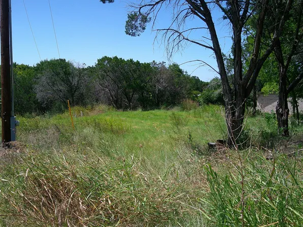 826 Tepee Trl, Granbury, TX 76048