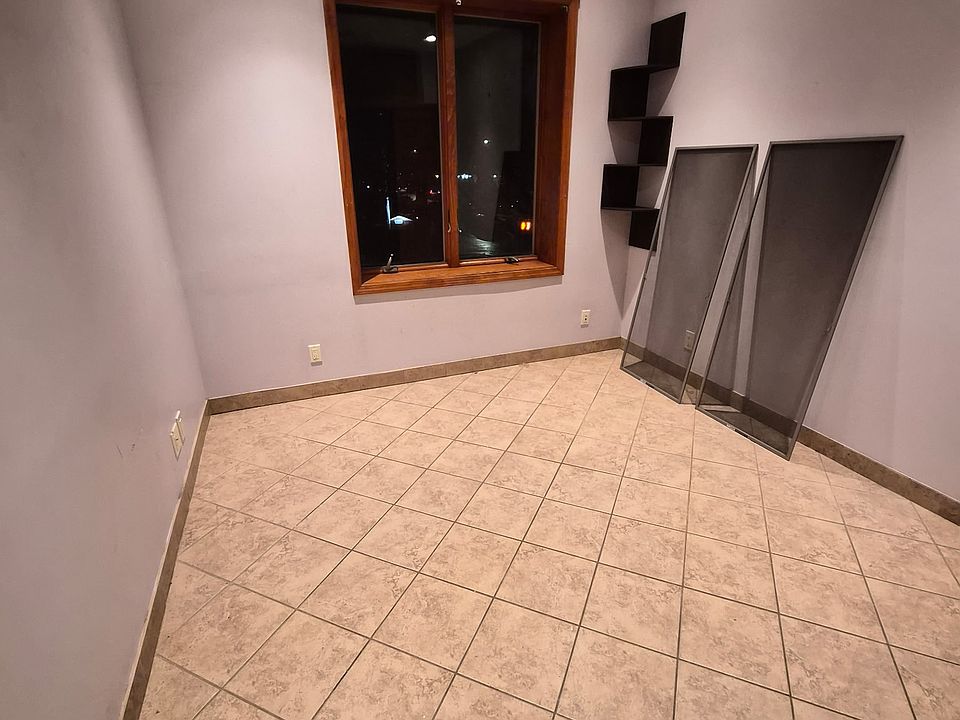 1st image of 7420 20th Ave #2