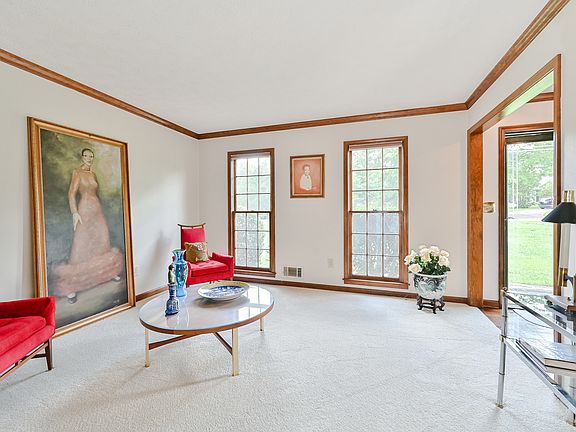 4th image of 125 Princeton Trce