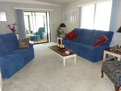  living area from hall