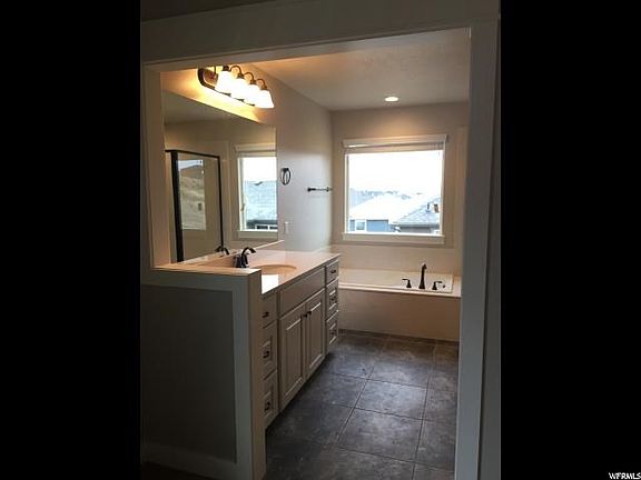 5th image of 3476 N 775 W #20