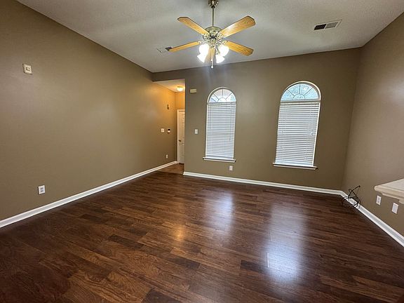 5th image of 1411 Charles Bryan Rd