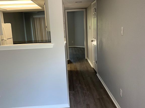 5th image of 3111 Whisper Oaks Ln #A