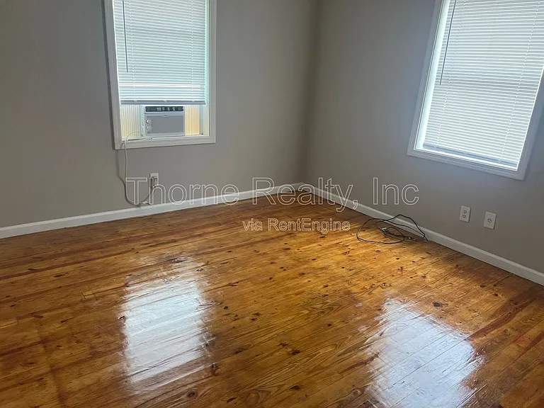 633 Pennsylvania Ave #B — Photo 8