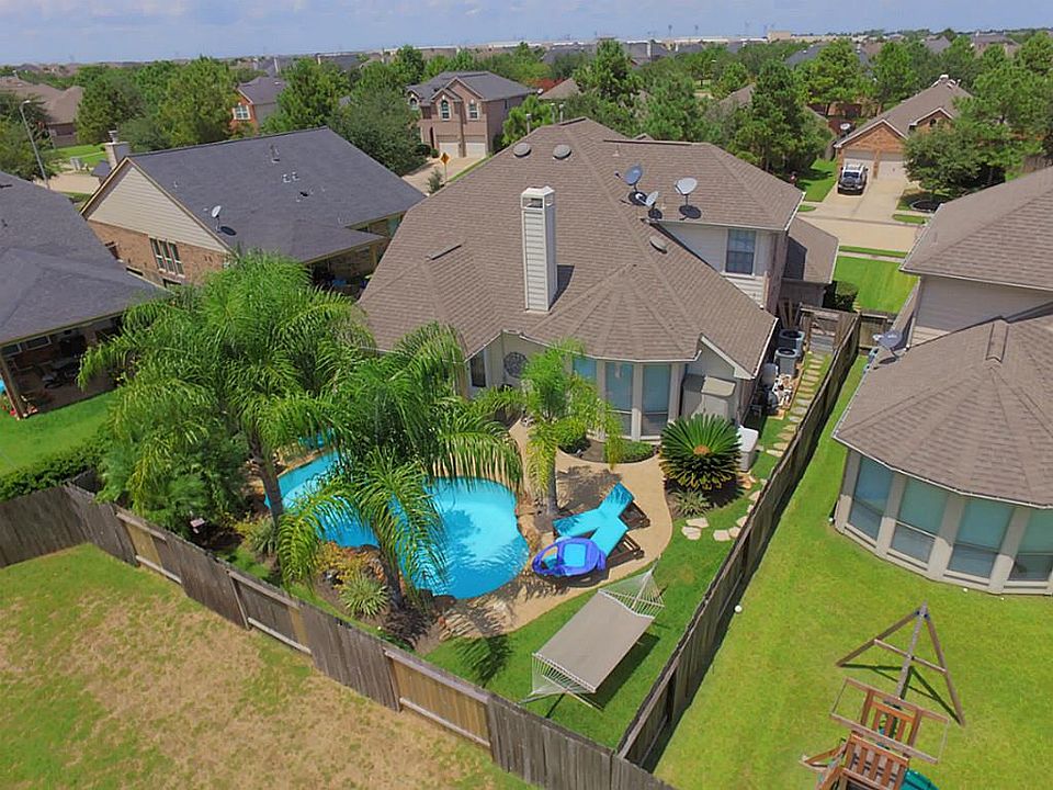 1st image of 4430 Wellington Grove Ln