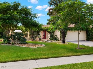 230 Dent Dr, Naples, FL 34112