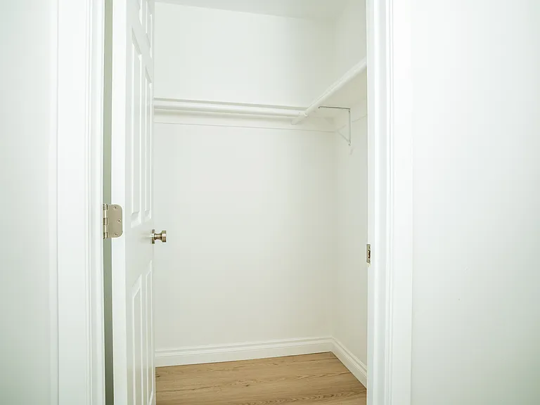 5203 Nutmeg St — Photo 28