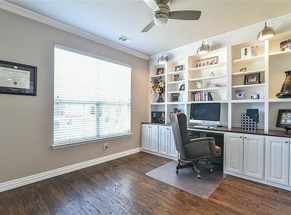 4th image of 9944 Delamere Dr
