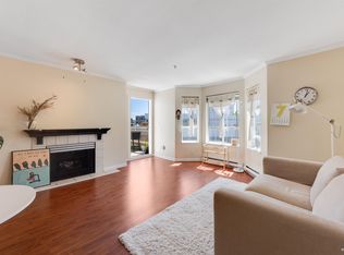 15268 105th Ave #418, Surrey, BC V3R 0W8