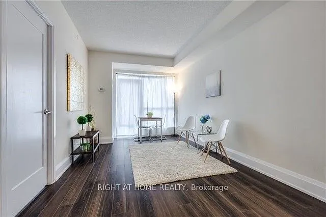 120 Harrison Garden Blvd #716 — Photo 4
