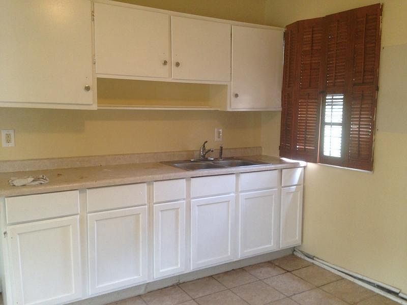 2nd image of 4200 W 21st Pl