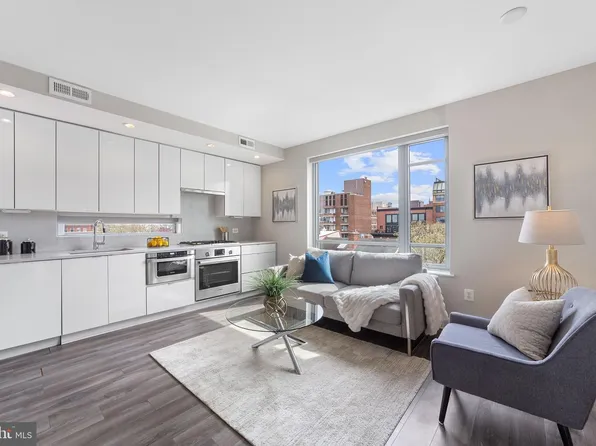 1311 13th St NW #Penthouse 9, Washington, DC 20005