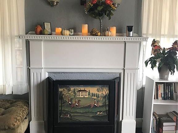 4th image of 3021 Avenue H