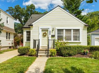 716 Maplegrove Ave, Royal Oak, MI 48067
