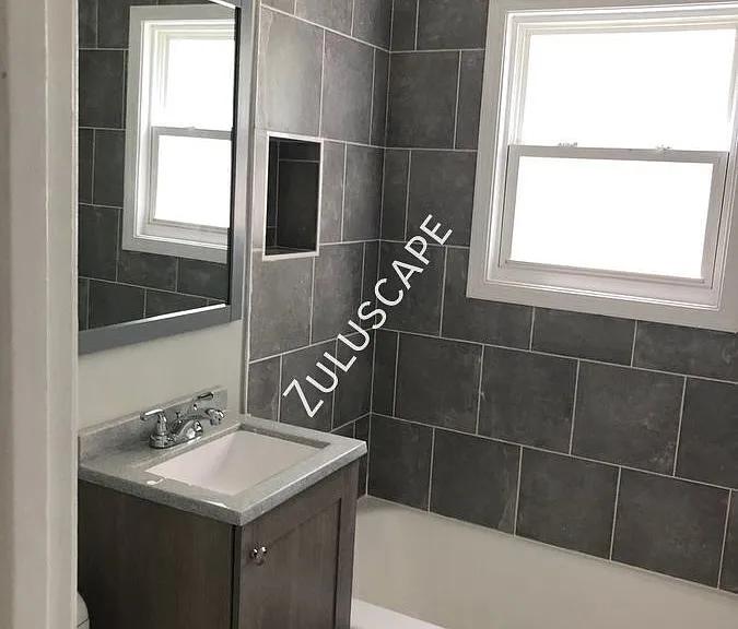1924 N Drexel Ave — Photo 7