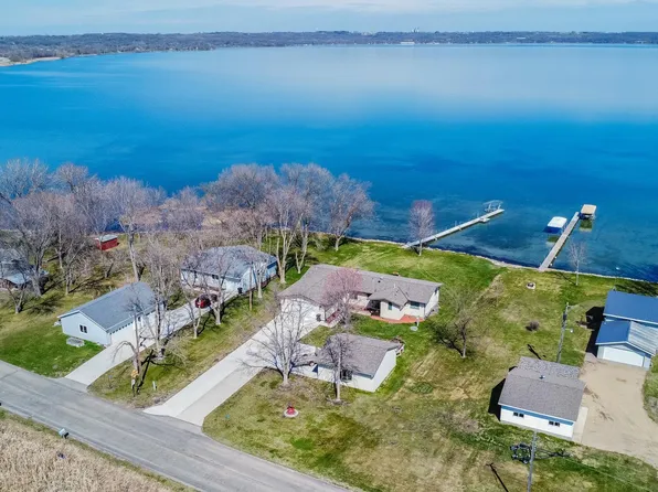 18708 N Ridge Dr, Glenwood, MN 56334