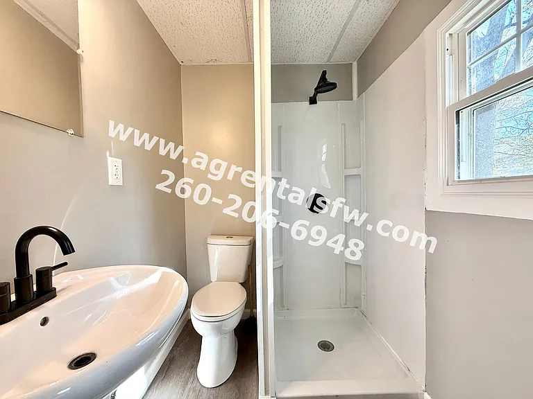 1512 Taylor St — Photo 19