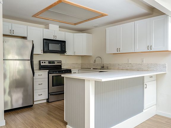 3rd image of 4684 SW Comus Pl #1-G
