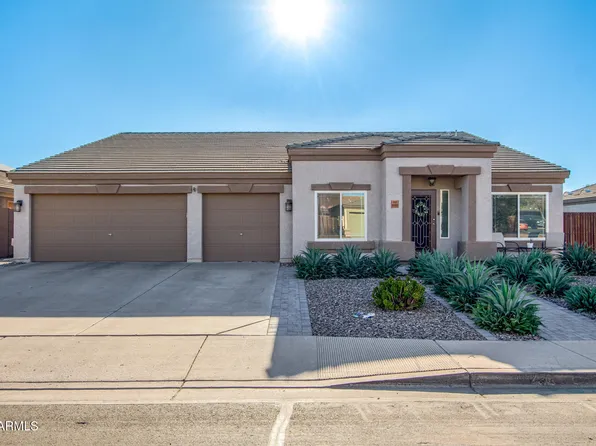 846 S STILTON Circle, Mesa, AZ 85208