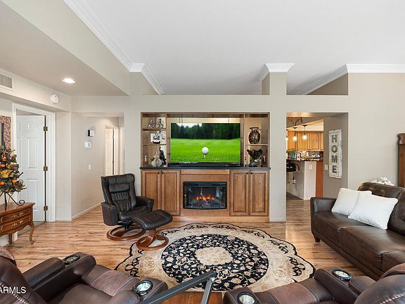 3rd image of 20235 N ALTA LOMA Drive