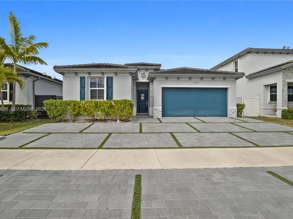 13319 SW 184th Ter, Miami, FL 33177