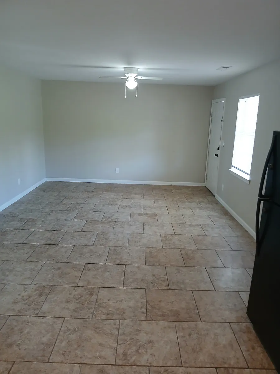 Building Photo - 600 Edmondson Rd #640-7