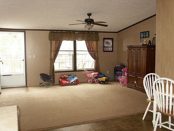 Dining/Family Room